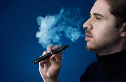 プルームテックプラス（Ploom TECH+）公式画像