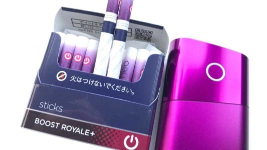 gloロイヤルプラスのスティックとグローミニ本体