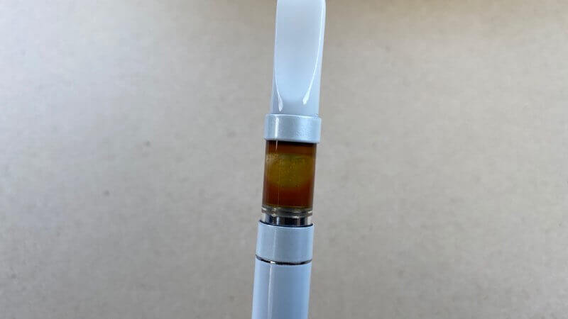 プラスウィードのバッテリーとフルスペクトラム・カートリッジ