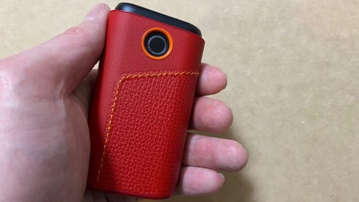 グロープロ本体と純正レザースリーブのチリレッド