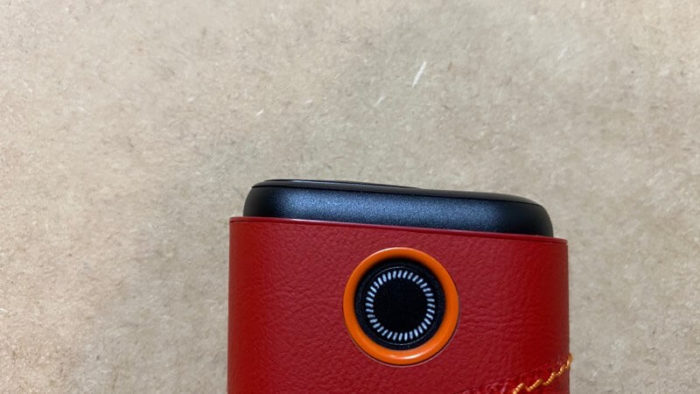 グロープロ本体と純正レザースリーブのチリレッド