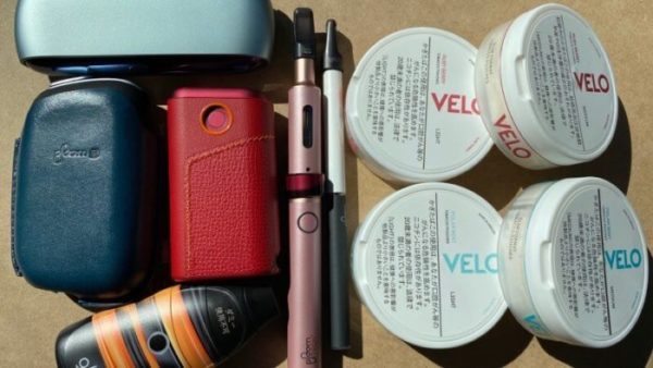 VELOと加熱式タバコのデバイス
