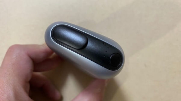 プルームエス2.0のアイスシルバー本体実機