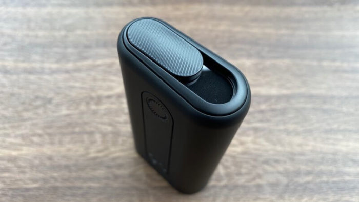 グローハイパーのブラック本体