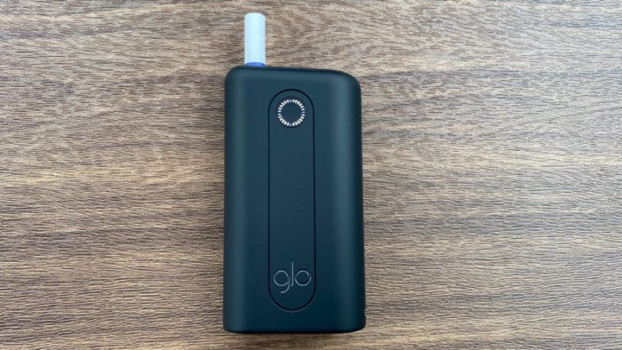 グローハイパーのブラックとブルー本体