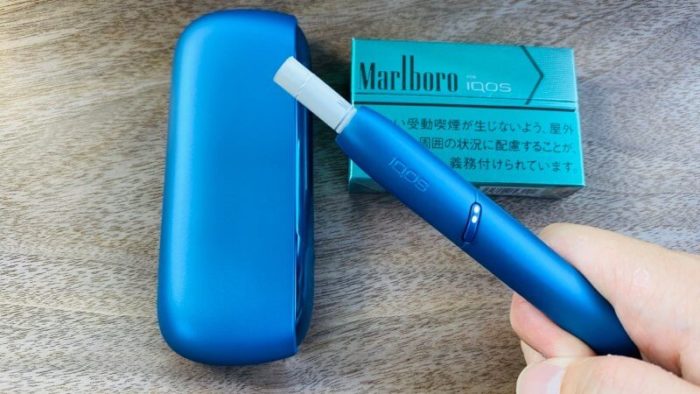 アイコスの涼モデル本体とヒートスティック