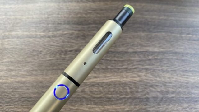 プルームテックプラスのシャンパンゴールド本体