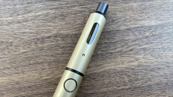 プルームテックプラスのシャンパンゴールド本体