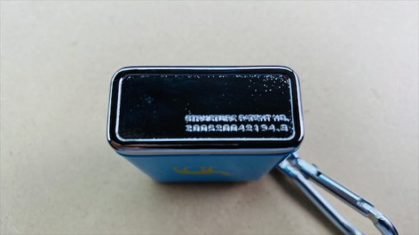 キャメルグッズのスクエア型携帯灰皿・シアン