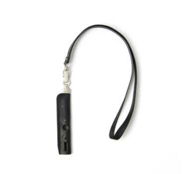 プルームテックプラスのバックラッシュ製レザーカバー