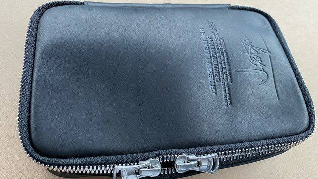 BACKLASHとPloomのマルチケース