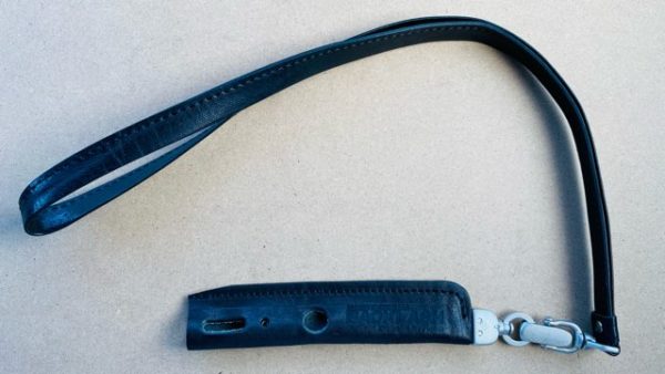 BACKLASHとPloomのレザーカバー