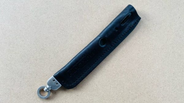 BACKLASHとPloomのレザーカバー