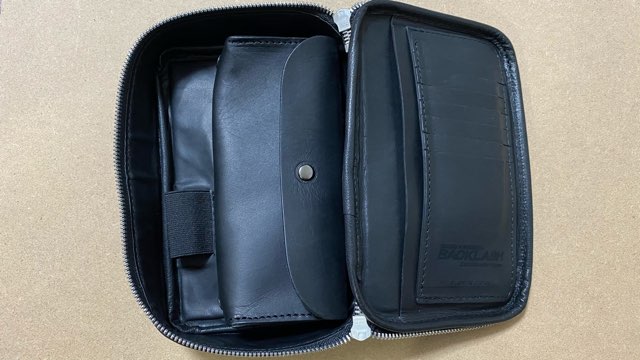 BACKLASHとPloomのマルチケース