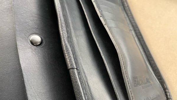 BACKLASHとPloomのマルチケース