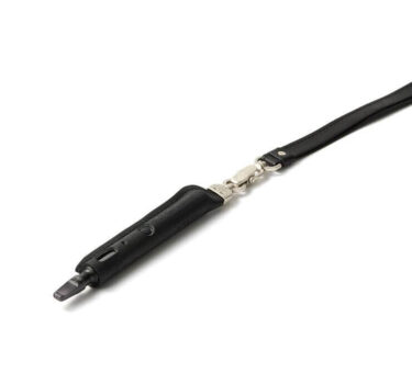 プルームテックプラスのバックラッシュ製レザーカバー