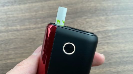 グローハイパープラス本体とプルームエスのたばこスティック