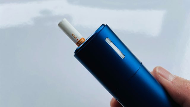 リルハイブリッドのデバイス本体とミックススティック