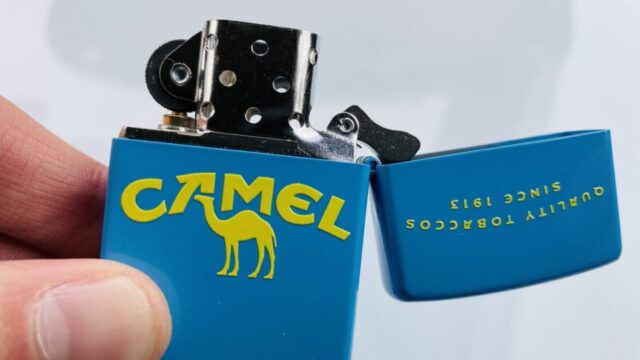 zippo キャメル 両面加工 限定品 2点  ブルー 2020年製 zippo キャメル 両面加工 限定品 2点 ブルー 2020年製 - メルカリ