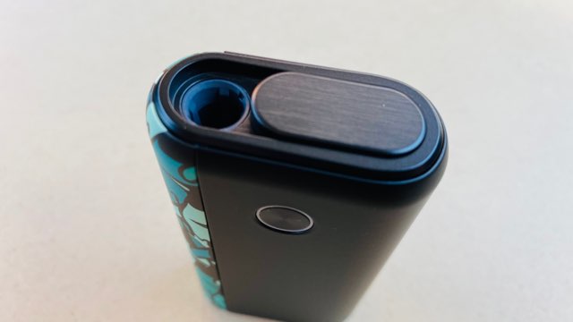 グローハイパープラスのペンギンエディションティール本体実機