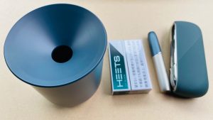 非売品】IQOS トレイMaaya Wakasugi 「喜」モデル 灰皿 - 喫煙具