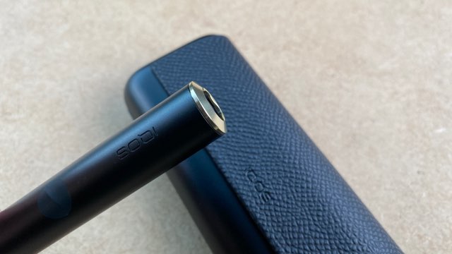 アイコスイルマのオブシディアンブラック