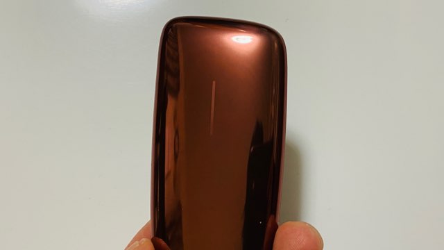 レディッシュブラウンのフロントパネル