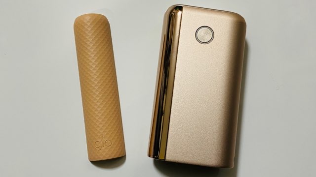 グローハイパープラス・ユニークのシャンパン&ゴールドセット