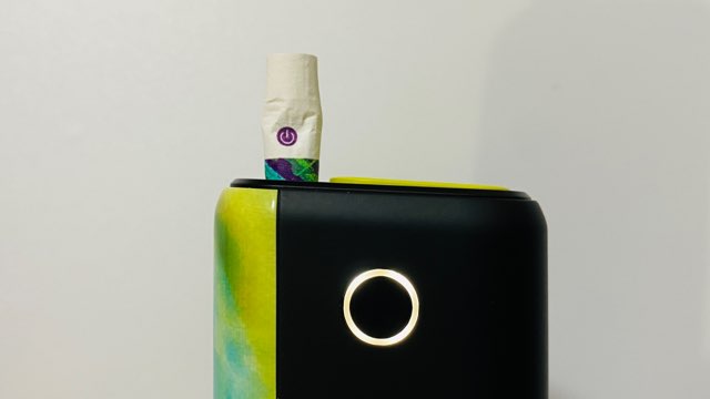 グローハイパー本体とモヒートベリーのスティック