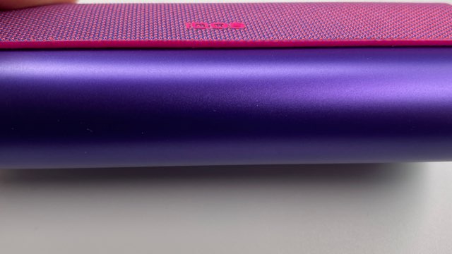 アイコスイルマプライム・ネオンモデルのチャージャー