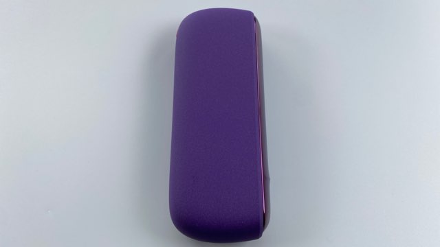 アイコスイルマ・ネオンモデルのチャージャー