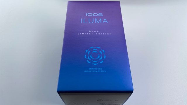 アイコスイルマ・ネオンモデルのパッケージ