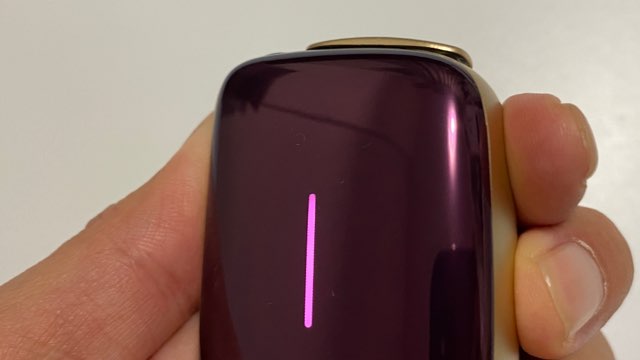 プラムバイオレットのフロントパネル