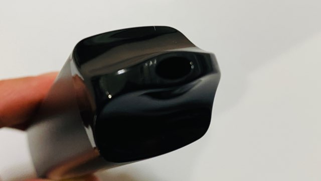 りきっどや使い切りVAPEのデバイス本体上部