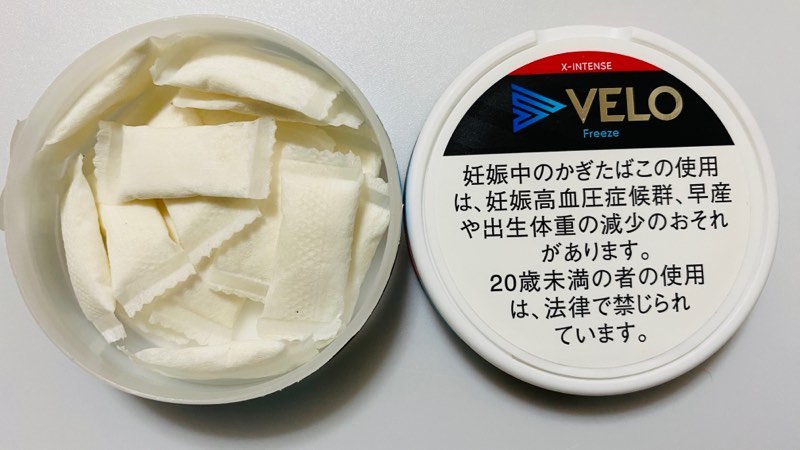 VELO（ベロ）フリーズ・エックスインテンス・ナノのパッケージとパウチ