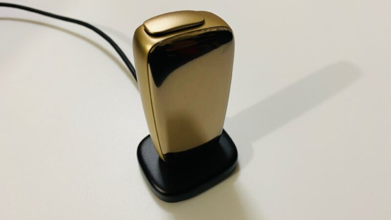 ドッキングステーションとプルームX本体