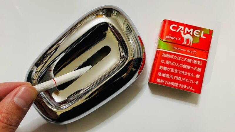 プルームXのたばこスティックとConcaved Tray