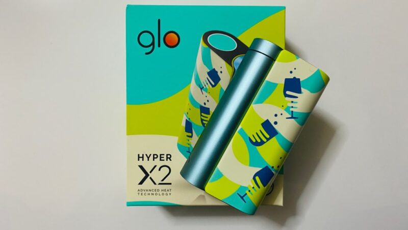 glo hyper X2 スプリングエディションの実機とパッケージ