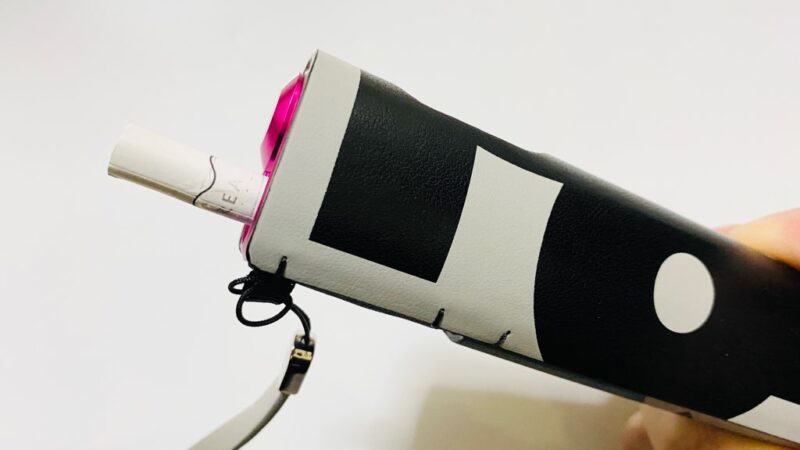 IQOSイルマワンのネオンモデルとkolor限定スリーブ+