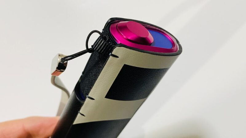 IQOSイルマワンのネオンモデルとkolor限定スリーブ+