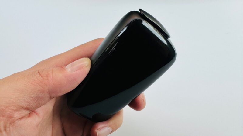 プルームXアドバンスドのブラック本体