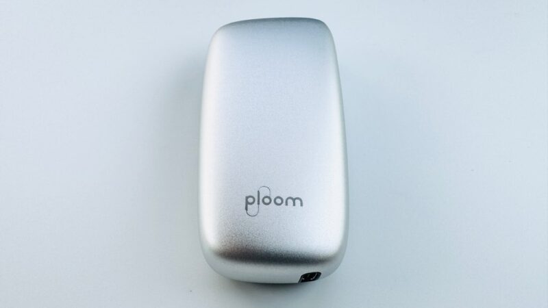 プルームXアドバンスドのシルバー本体