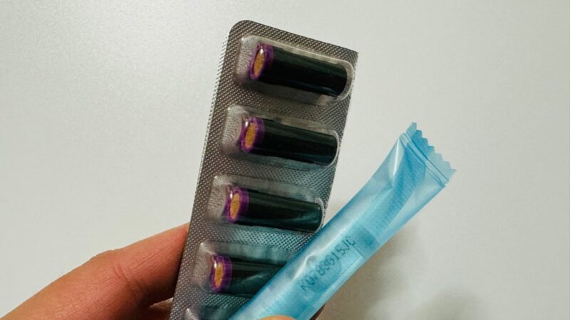 メビウス・ゴールド・パープル・ミントのたばこカプセルとカートリッジ