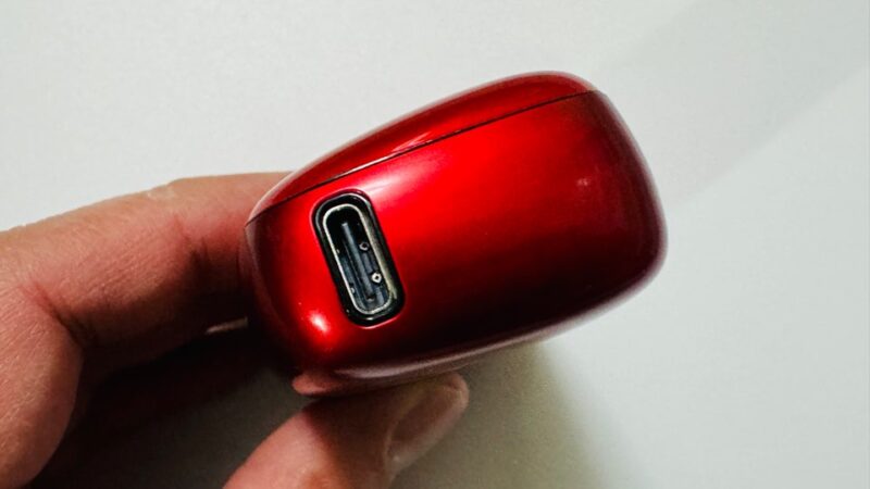 プルームXアドバンスドのオライトレッド・下部