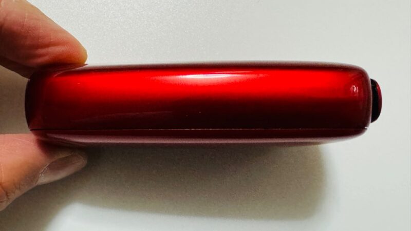 プルームXアドバンスドのオライトレッド・側面