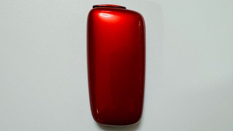 プルームXアドバンスドのオライトレッド・正面