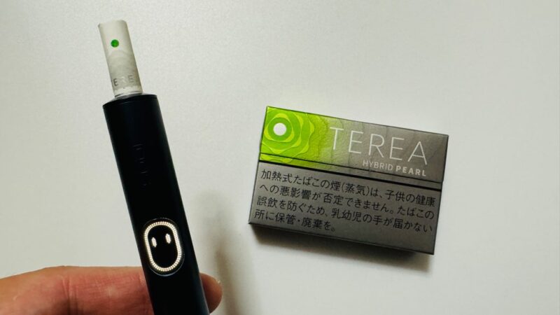 アイコスイルマアイとテリア ハイブリッド パール グリーン フルーツのパッケージ