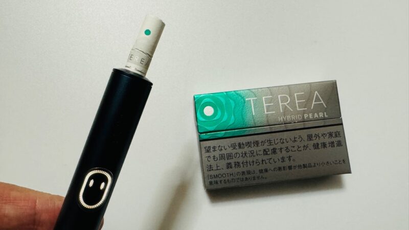 アイコスイルマアイとテリア ハイブリッド パール スムース ミントのパッケージ