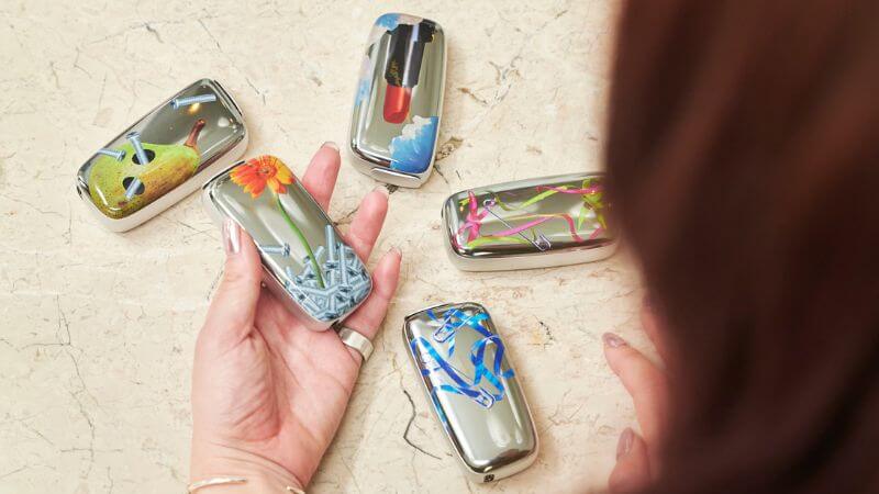 プルームX×とんだ林蘭のフロントパネルは何種類?