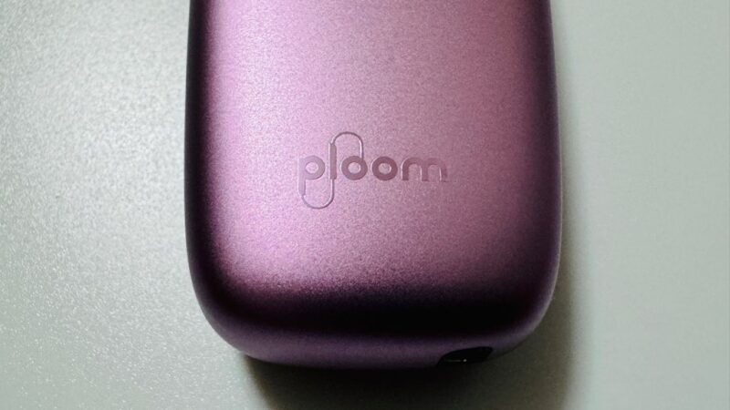 プルームXアドバンスドのローズシマー実機ロゴ